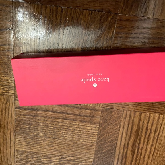 kate spade Pink and Orange Pen - Picture 8 of 10